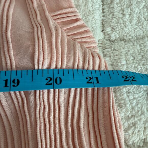 Women's Pink XL Textured Cap-Sleeve Blouse Top Office Layers Soft Whimsical - Picture 5 of 11